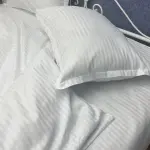 Постільна білизна зі страйп сатину, біла