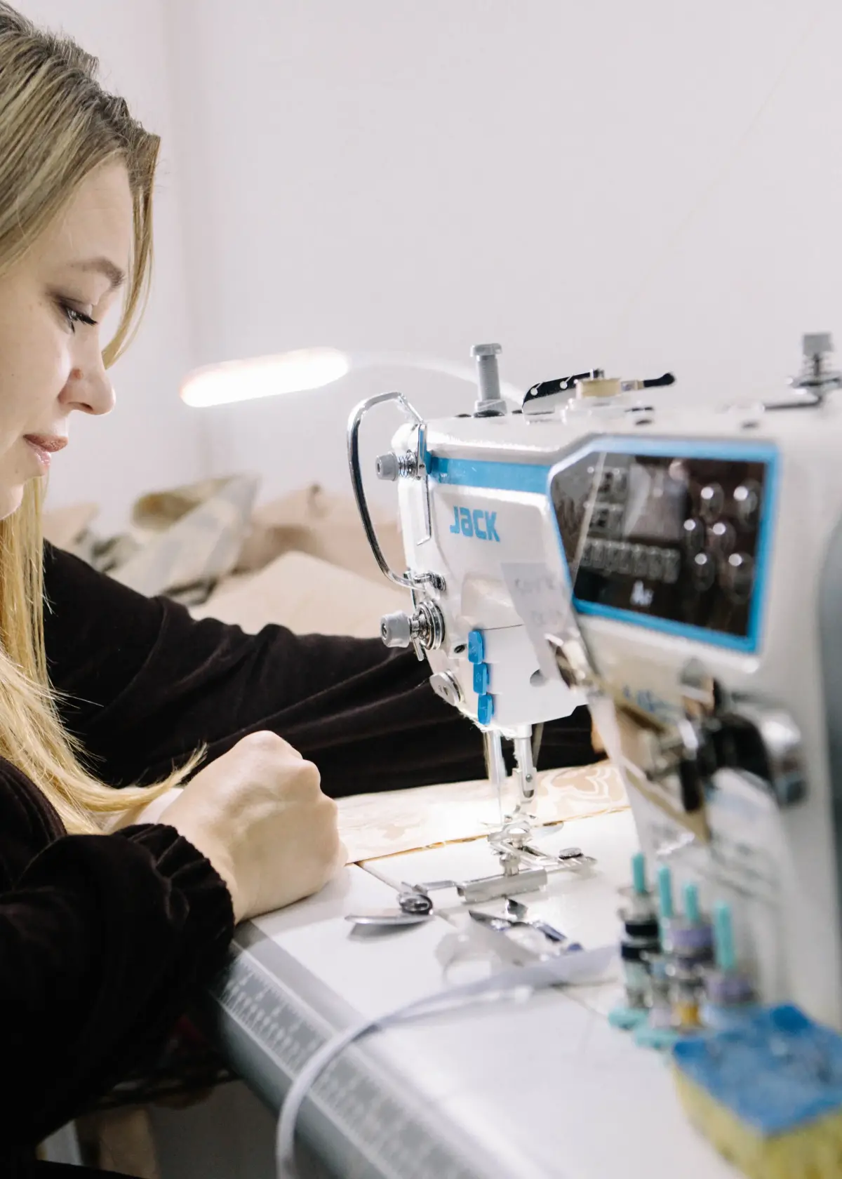sewing-craftsmanship-artisan-work-dreamcat-03